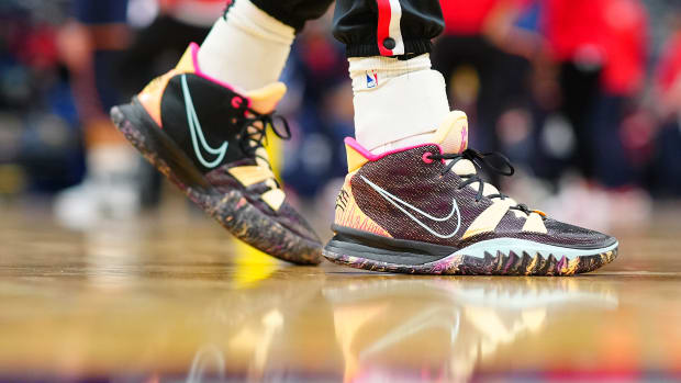 Portland Trail Blazers forward Drew Eubanks wears the Nike Kyrie 7.